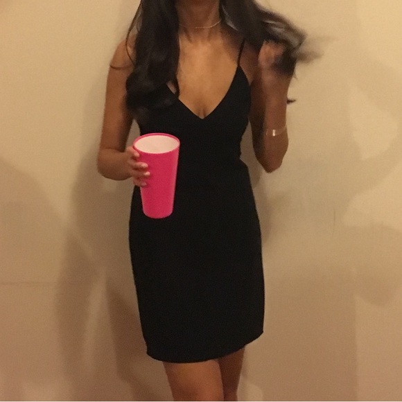 Aritzia Wilfred Black Mini Dress - Picture 4 of 5